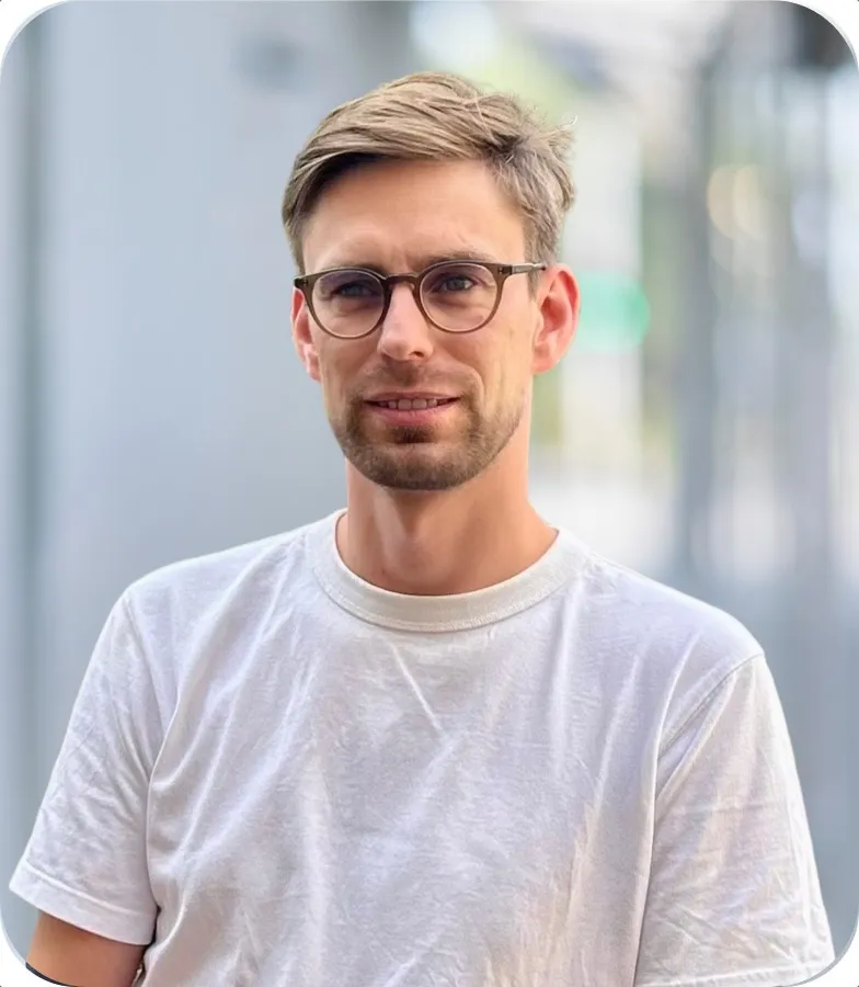 Darius Verseckas, CGO